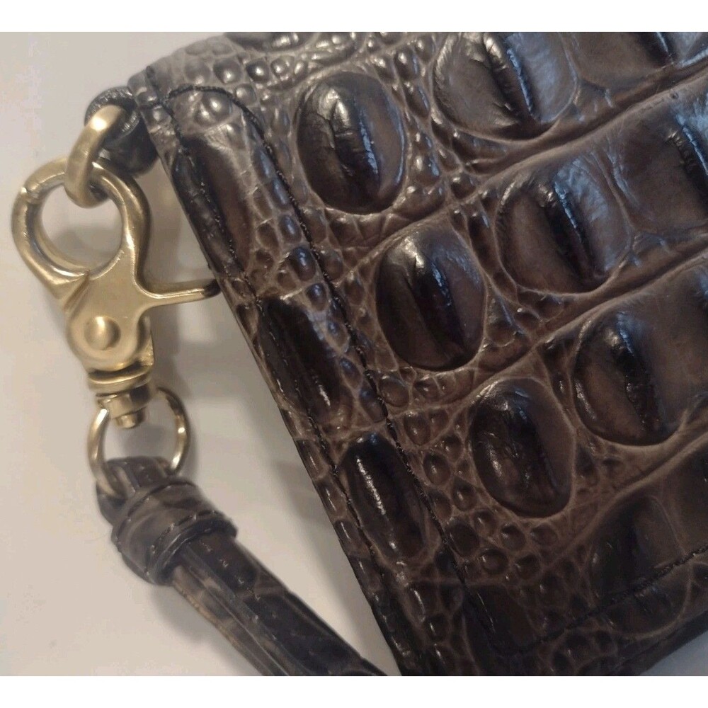 Brahmin Debra Brown Wristlet Wallet Melbourne Leather Croc Embossed - Picture 4 of 16